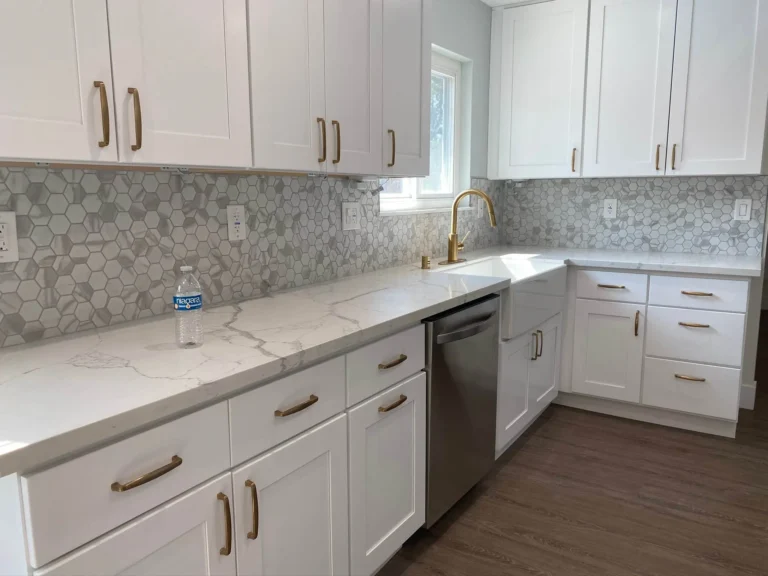 Kitchen remodel with white shaker cabinets and quartz counters in Pleasanton